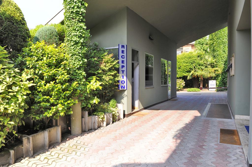 Hotel City Legnano Exterior photo