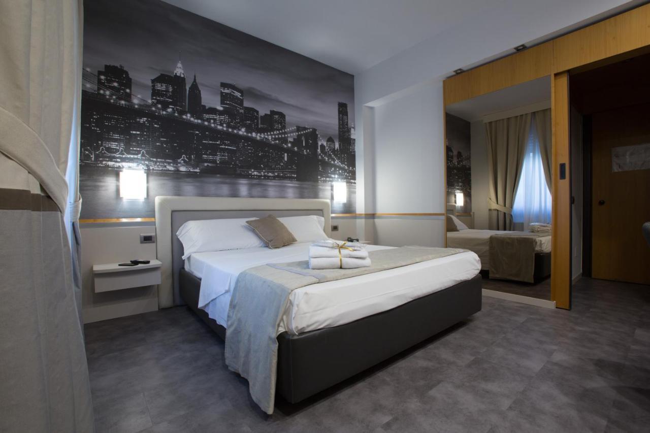 Hotel City Legnano Exterior photo